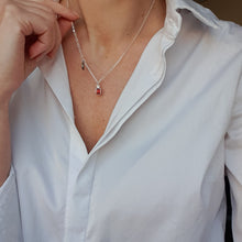 Load image into Gallery viewer, Subtilus granato sidabro 925 kolje moterims "Gyvybingumas"