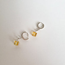 Load image into Gallery viewer, Silver 925 Earrings with Natural Cube Polished Baltic Amber "Sun Stories"
