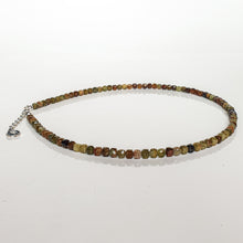 Load image into Gallery viewer, Set of Green Garnet Silver 925 Necklace and Bracelet "Vital Thouhgts" - Petit Secret