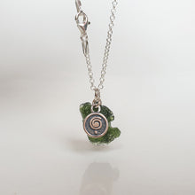 Load image into Gallery viewer, moldavite